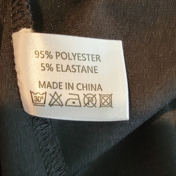 Chicwe Women's Stretch Black Sort Sleeved Dress 2X Scarf NWT‎ - Picture 12 of 13